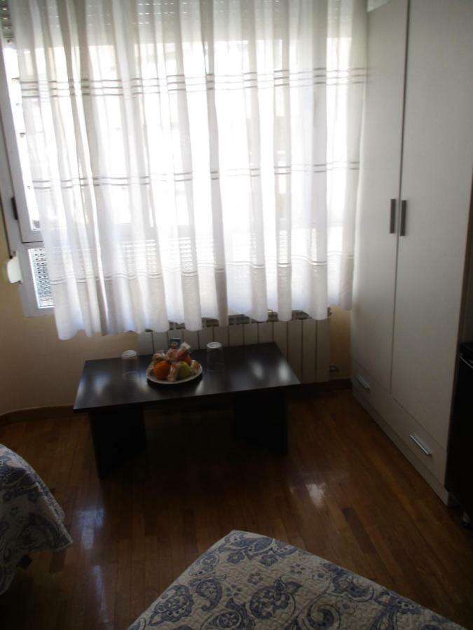 Hostal Becares Palencia Ngoại thất bức ảnh