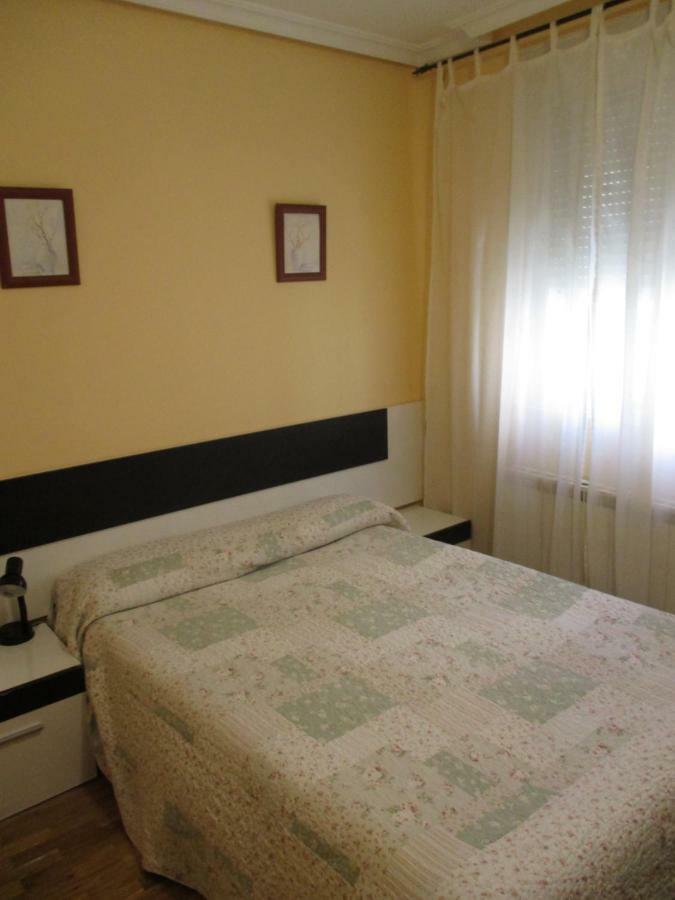 Hostal Becares Palencia Ngoại thất bức ảnh